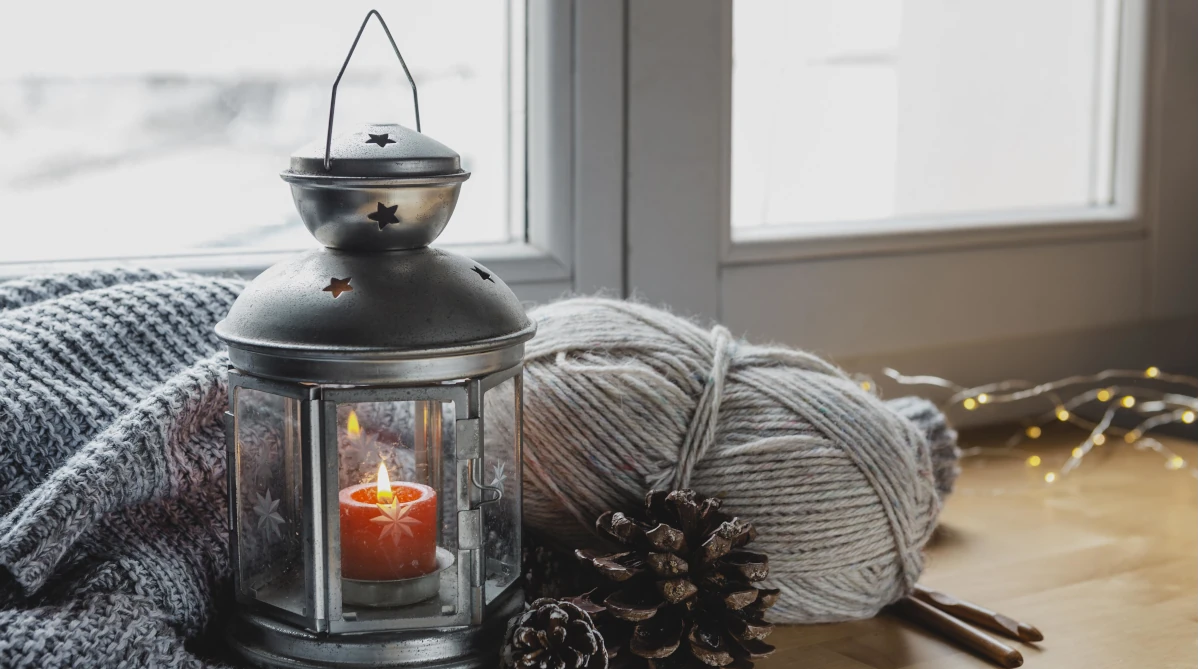 dekoracje jesienne do domu - lampiony i lampki choinkowe