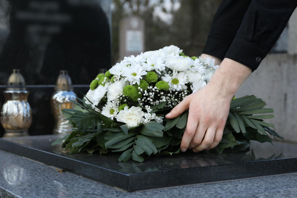 Jak samodzielnie stworzyć stroik na Wszystkich Świętych?