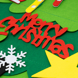 Ozdoba świąteczna, Choinka z filcu 31 zawieszek 95 cm multikolor