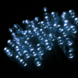 Lampki choinkowe 100 Led na baterie zimny biały z programatorem