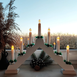 Świecznik adwentowy Led 7 świec biały drewniany