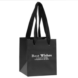 Wieczna róża z naszyjnikiem w pudełku prezentowym szkatułka na dzień kobiet walentynki