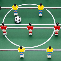 Stół piłkarski z uchwytami, drewniany 69x35 cm piłkarzyki, gra dla dzieci