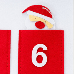 Kalendarz adwentowy, wiszący z 24 przegródkami, 10 zawieszek na choinkę, multikolor