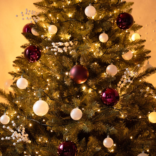 Choinka sztuczna 180 cm Premium Royal Trees świerk kaukaski z drewnianym stojakiem