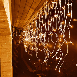 Kurtyna świetlna z pilotem 300 led girlanda, lampki wewnętrzno-zewnętrzne 14,5 m sople ciepły biały