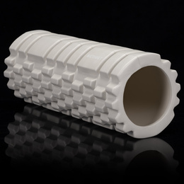 Wałek do masażu, średnio twardy, roller z wypustkami, jasny beż