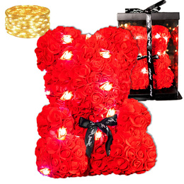 Miś z płatków róż czerwony 22 cm rose bear z kokardką i lampkami LED biały ciepły