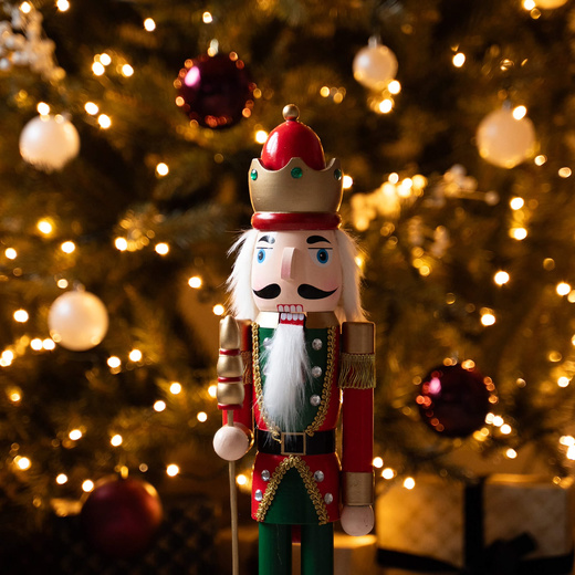 Choinka sztuczna 150 cm Premium Royal Trees świerk kaukaski z drewnianym stojakiem