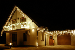 Kurtyna świetlna 300 led girlanda, lampki wewnętrzno-zewnętrzne sople biały ciepły + flash