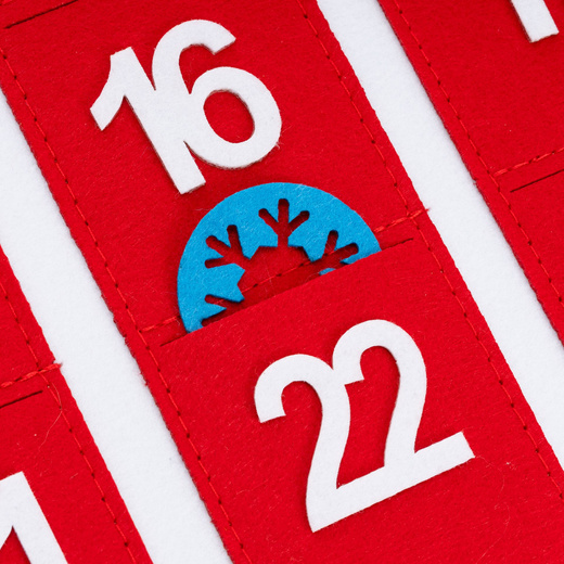 Kalendarz adwentowy, wiszący z 24 przegródkami, 10 zawieszek na choinkę, multikolor