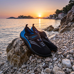 Buty do wody męskie rozm. 42 szybkoschnące buty na plażę, do pływania czarno-niebieskie