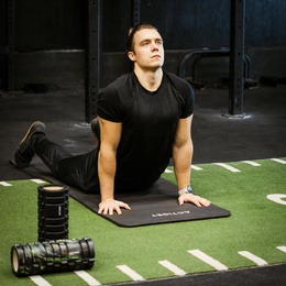 Mata do jogi, ćwiczeń fitness 183x61 cm antypoślizgowa, materac do stretchingu czarny