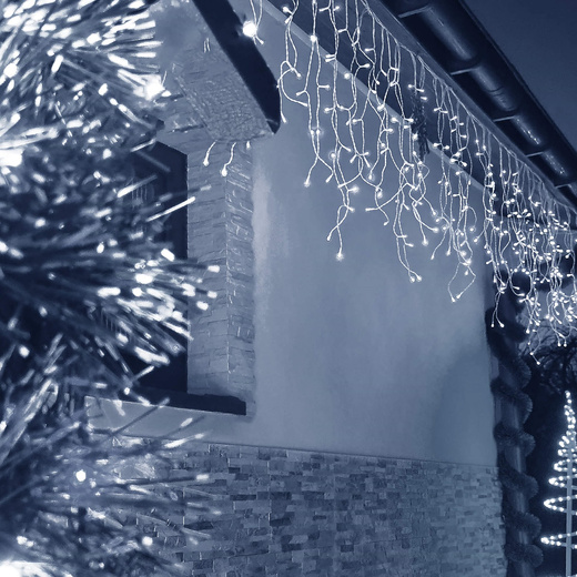 Kurtyna świetlna 300 led girlanda, lampki wewnętrzno-zewnętrzne sople zimny biały