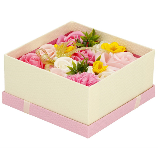 Pudełko 15 szt. kwiatów mydlanych Flower box