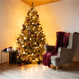 Choinka sztuczna 240 cm świerk kaukaski Premium Royal Trees drzewko świąteczne jak żywe