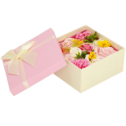Pudełko 15 szt. kwiatów mydlanych Flower box