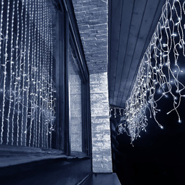 Kurtyna świetlna 200 led girlanda, lampki wewnętrzno-zewnętrzne sople zimny biały