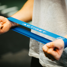 Gumy oporowe do ćwiczeń zestaw 5 szt. taśmy fitness rehabilitacyjne opór 1-20 kg