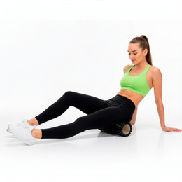 Wałek do masażu, średnio twardy, roller z wypustkami, czarny