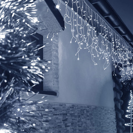 Kurtyna świetlna 300 led girlanda, lampki wewnętrzno-zewnętrzne sople zimny biały