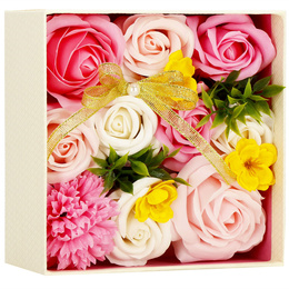 Pudełko 15 szt. kwiatów mydlanych Flower box