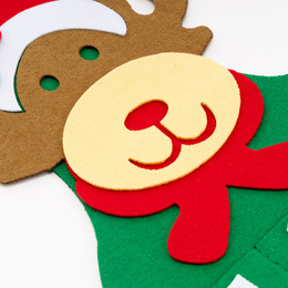 Kalendarz adwentowy, wiszący z 24 przegródkami Renifer, dekoracja świąteczna, filc, multikolor