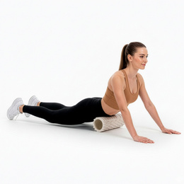 Wałek do masażu, średnio twardy, roller z wypustkami, jasny beż