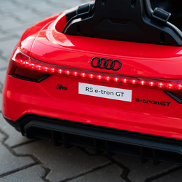 Auto na akumulator Audi samochód elektryczny dla dzieci zabawka jeździk na pilota
