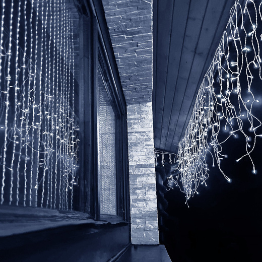 Kurtyna świetlna 500 led girlanda, lampki wewnętrzno-zewnętrzne sople zimny biały