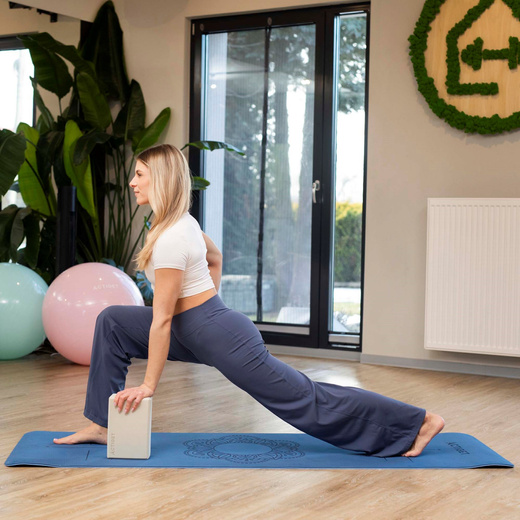 Kostka do jogi piankowa EVA 23x15x7,5 cm klocek blok do ćwiczeń pilates stretching beżowy
