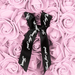 Miś z płatków róż różowy 22 cm rose bear z lampkami LED biały ciepły