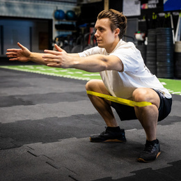 Gumy oporowe do ćwiczeń zestaw 5 szt. taśmy fitness rehabilitacyjne opór 1-20 kg