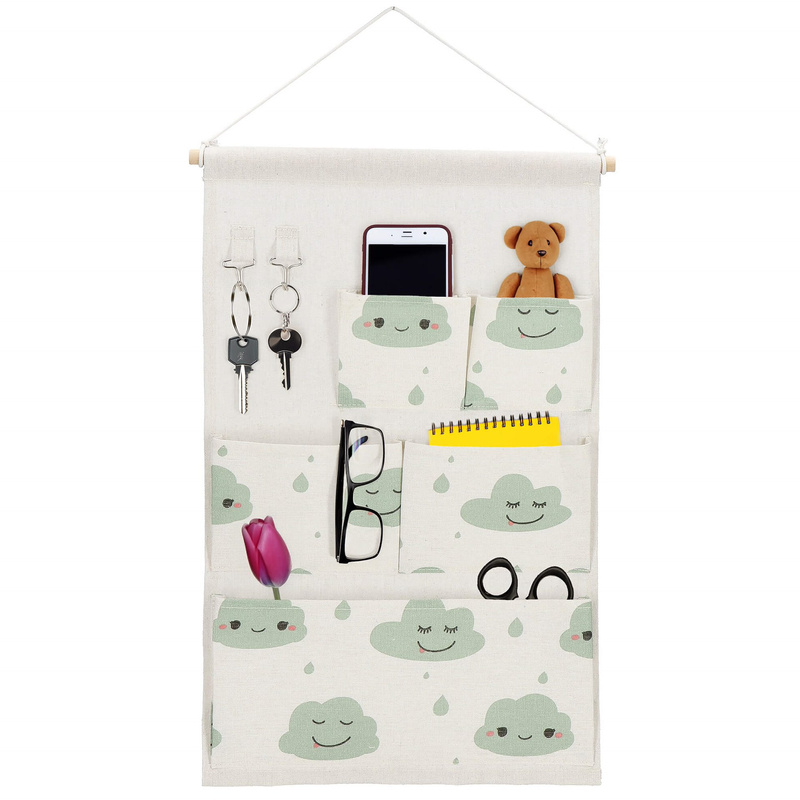 Organizer wiszący na zabawki 58 × 35 cm, 5 kieszeni, beżowy w chmurki