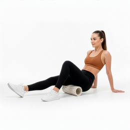 Wałek do masażu, średnio twardy, roller z wypustkami, jasny beż