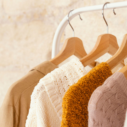 Wieszak drewniany na ubrania 10 szt. wieszaki do szafy, jasnobrązowy