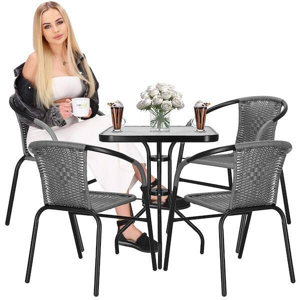 Meble tarasowe: stolik kawowy z bezbarwnego szkła hartowanego, 4 krzesła metalowe do ogrodu czarno-szary