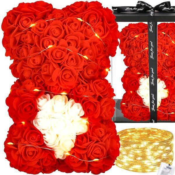 Miś z płatków róż czerwony z sercem, 30 cm rose bear z lampkami LED biały ciepły