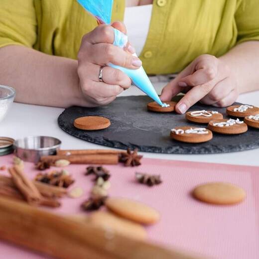 Rękaw cukierniczy silikonowy do dekoracji ciast niebieski