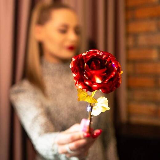 Wieczna róża 25 cm świecąca ozdoba LED prezent kwiat czerwony