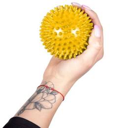 Rehabilitacyjna piłka z kolcami do masażu żółta
